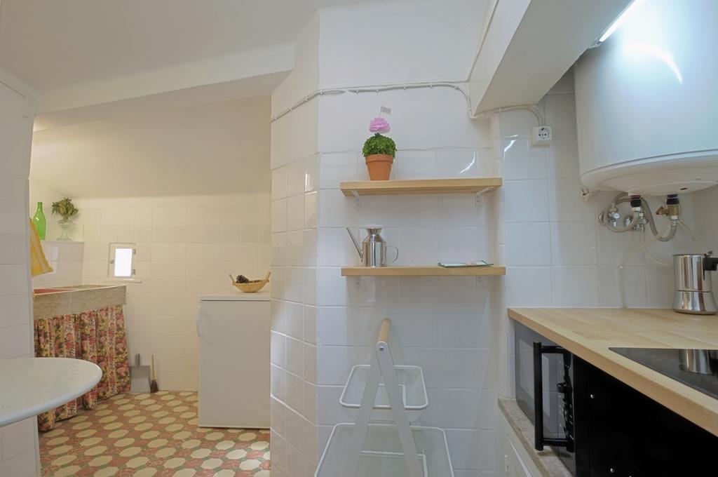 Stay Local In Alfama! Deolinda Central Home, Amazing View Lisboa الغرفة الصورة